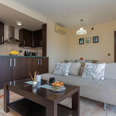 Rosa Park By Interhome